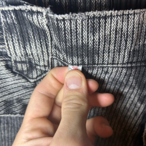 1980's Magnum Ballon faded Jeans - Picture 4 of 16